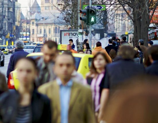 Sondajul ce releva dezastrul politic romanii nu mai au incredere in politicieni