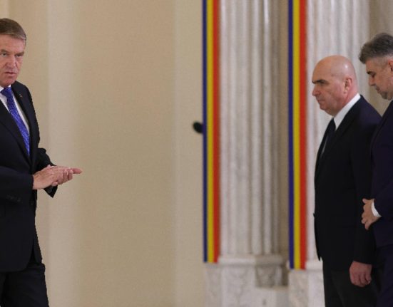 Bolojan sfidarea totala fata de romanii cu vot furat Liderul PNL il sustine pe faraonul Iohannis cu argumente socante