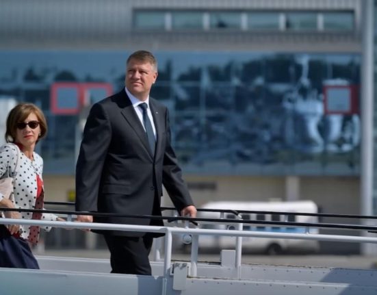 Dezvaluiri despre Klaus Iohannis la Neptun Paza sporita