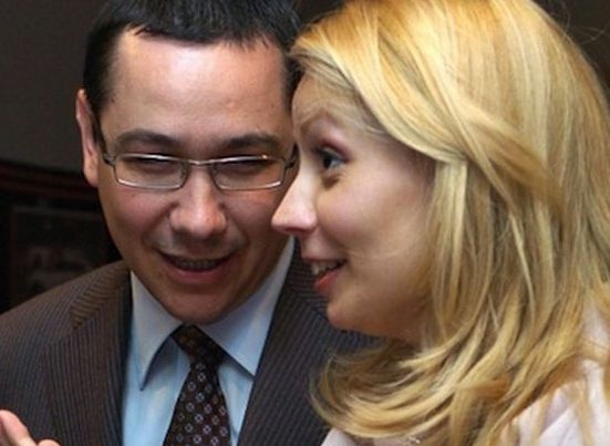 Este OFICIAL Daciana Sarbu s a despartit de Victor Ponta dupa 19 ani de casnicie
