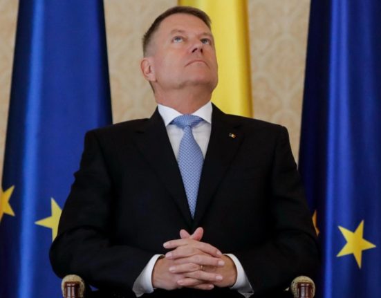 MAFIA RETROCEDARILOR legaturi cu Iohannis afaceri de milioane