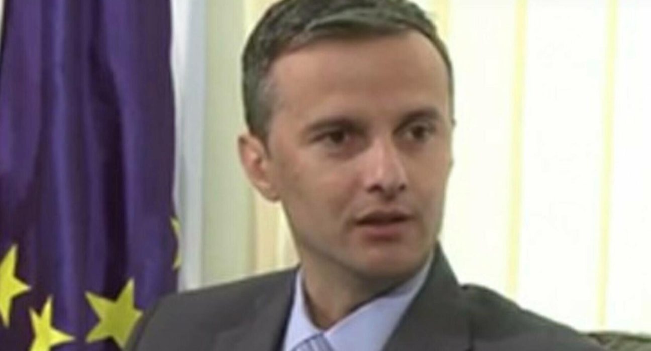 Meditatorul lui Ciolacu Cristian Socol ii cearta pe romani Asta i economia prostule