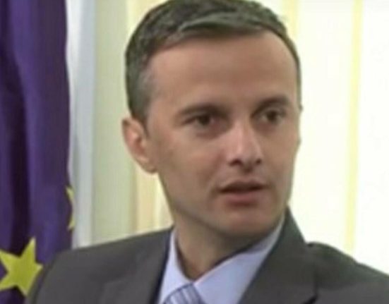 Meditatorul lui Ciolacu Cristian Socol ii cearta pe romani Asta i economia prostule