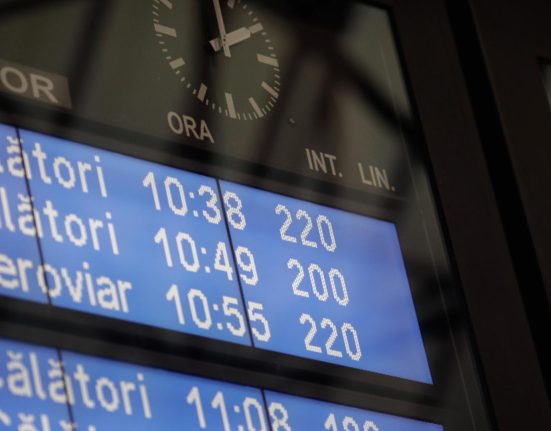 Pericol pe sine Greva spontana a angajatilor CFR
