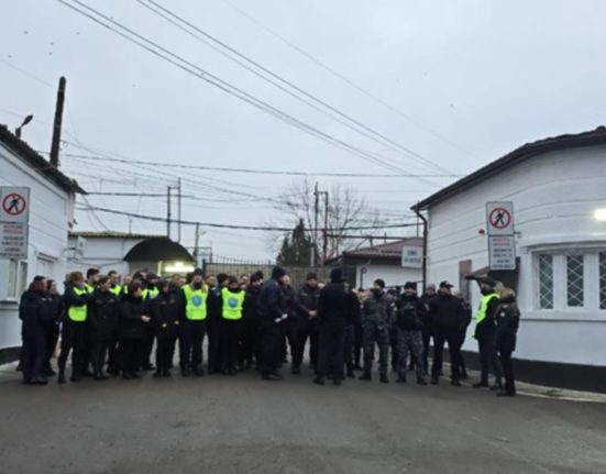 Proteste in penitenciar din cauza austeritatii