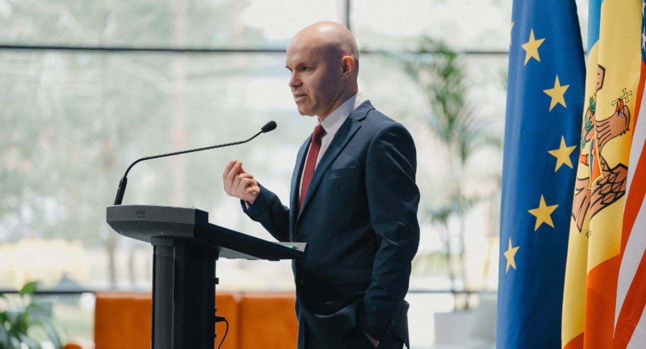Daniel Funeriu critica puternica la adresa partidelor politice