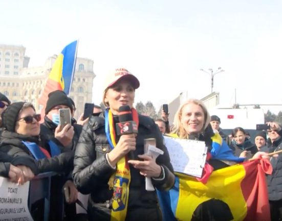 Editie exploziva la Culisele Statului Paralel Anca Alexandrescu cu sapca PLEAVA SOCIETATII