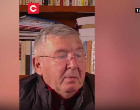Jurnalistul care demasca manevrele sistemului Oierul Bula El are crucea pe frunte si pe ceafa
