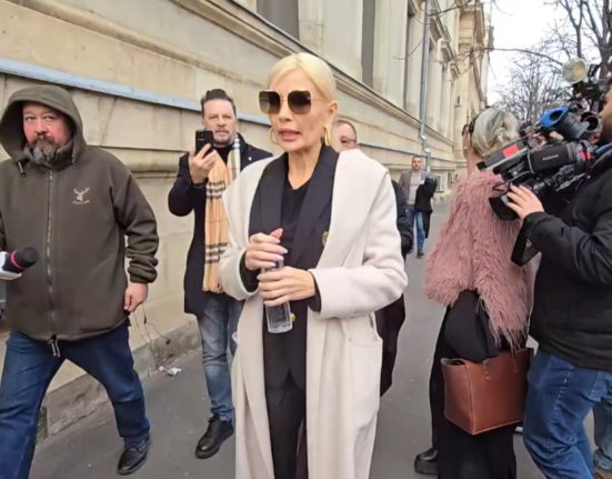 Laura Vicol dusa la medic pentru control urgent