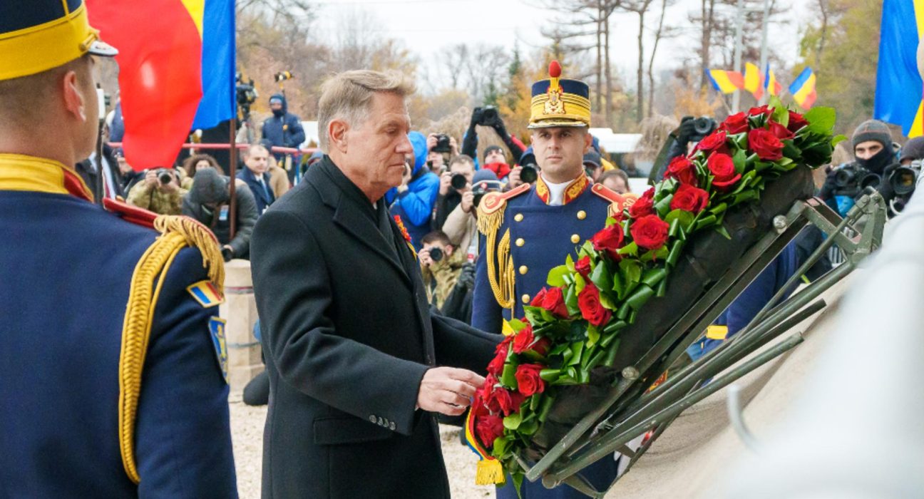 Romanii s au saturat de Iohannis Chiriasul sa plece