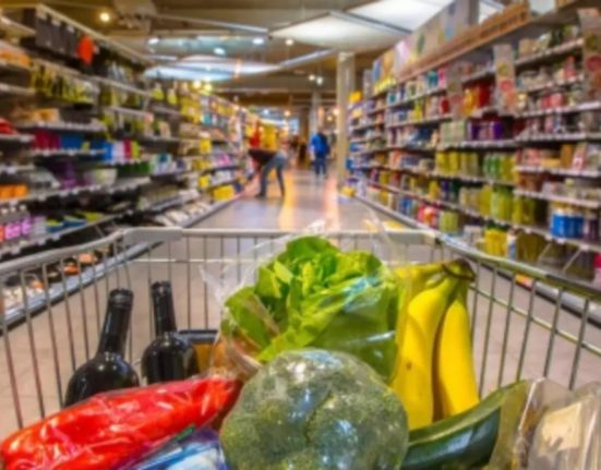 Ziua boicotului Romanii contra supermarketurilor straine