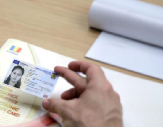 A inceput emiterea cartilor de identitate electronice