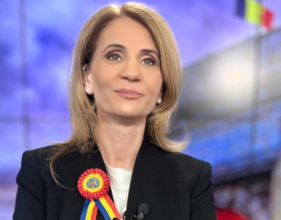 Anca Alexandrescu dupa declaratiile lui Gigi Becali despre cei 700000 de euro dati partidului AUR Eu auzisem ca doar sa laudat Sa explice daca banii au fost dati la negru DNA si ANI sa se autosesizeze