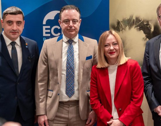 George Simion liderul suveranistilor sustinut de premieri europeni VIDEO