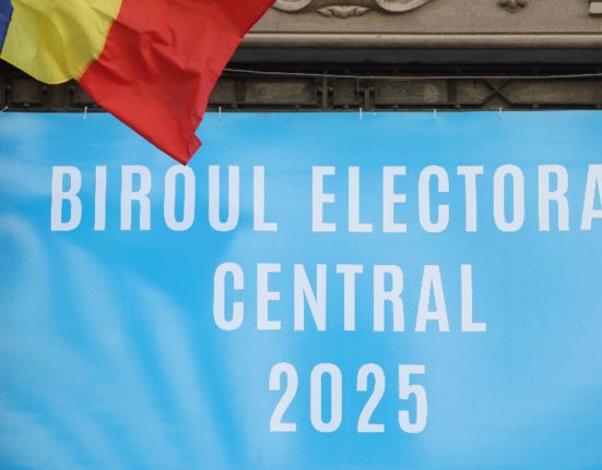 Inca 3 candidaturi prezidentiale depuse la BEC pe ultima suta