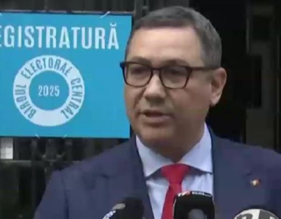 Judecatorii CCR analizeaza candidatura lui Victor Ponta