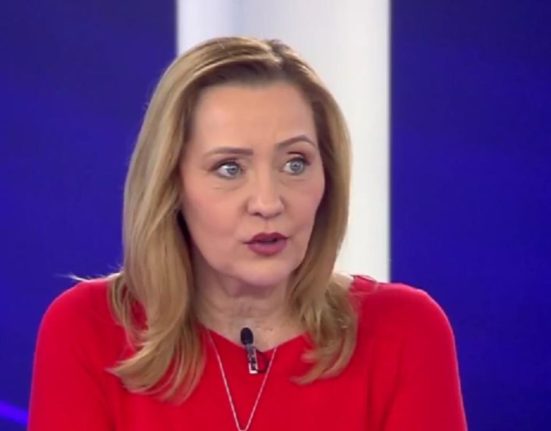 Lasconi plateste 80000 euro lunar pentru campanie Documentele care o incrimineaza pe sefa rezistilor cati bani cheltuie