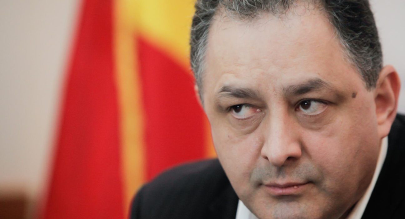Marian Vanghelie acuzatii grave impotriva lui Gigi Becali Becali a talharit maicutele le a luat terenurile