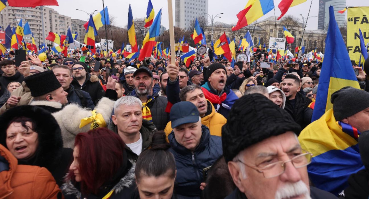 Romanii mesaj la protestul din Piata Victoriei Vrem dreptate vrem democratie