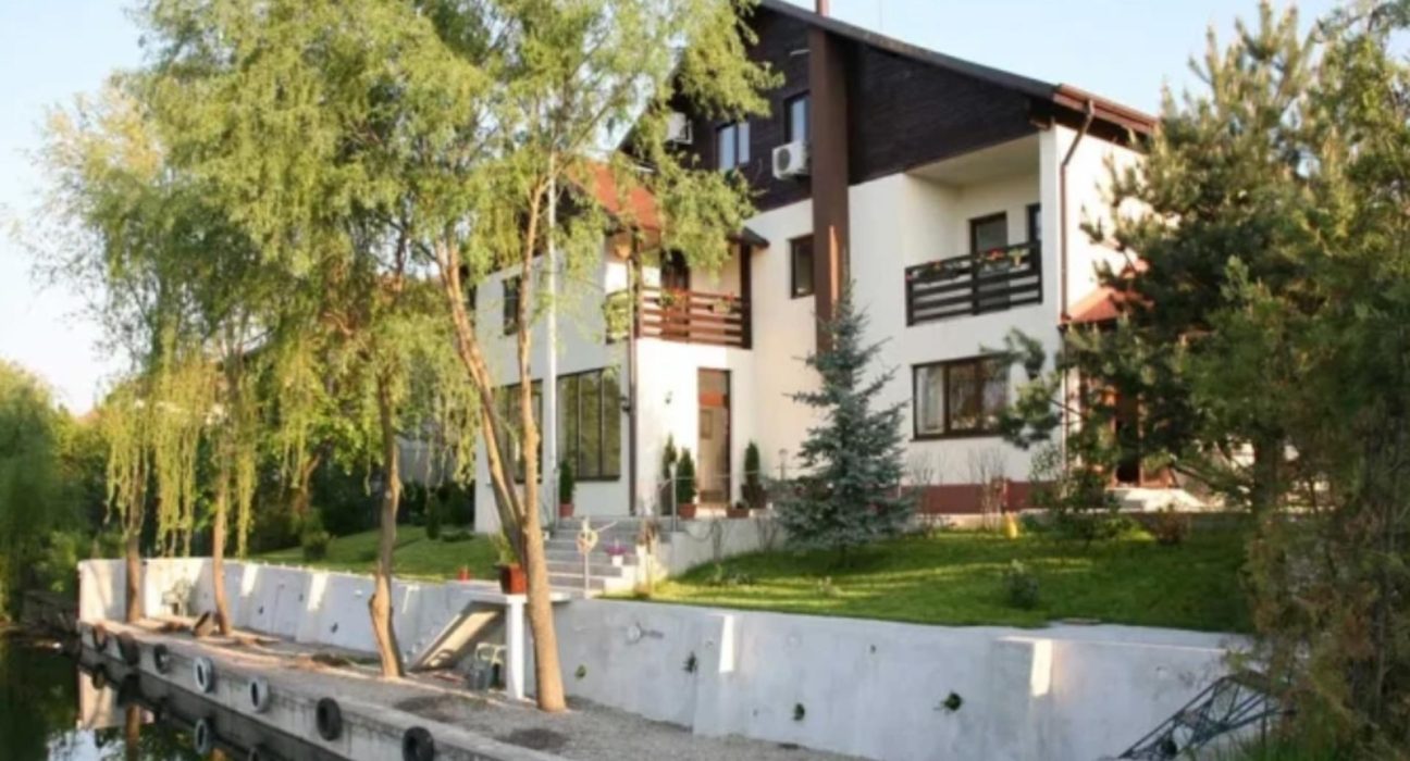Satul miliardarilor din Romania vile luxoase ca in Monte Carlo