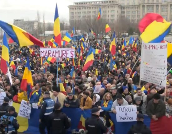 Sistemul se clatina in fata valului suveranist Mesaj disperat al unui lider PSD Suntem nimeni daca pierdem alegerile