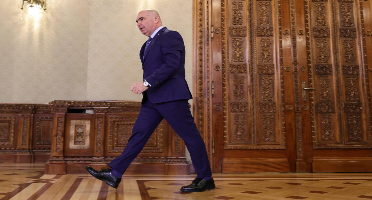 Bolojan schimba conducerea la Cotroceni