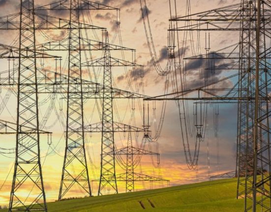 Consumul de energie atinge minimul istoric de Paste