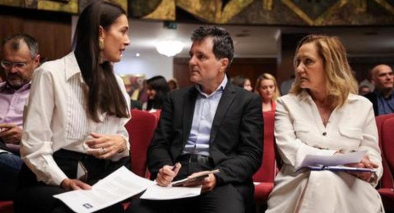 Elena Lasconi dupa ce a fost epurata pentru Nicusor Dan Stalin ar fi foarte mandru de acesti baieti