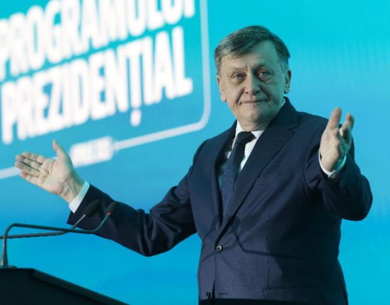 Ion Cristoiu intervine in scandalul CNSAS Crin Antonescu acuzand un joc murdar