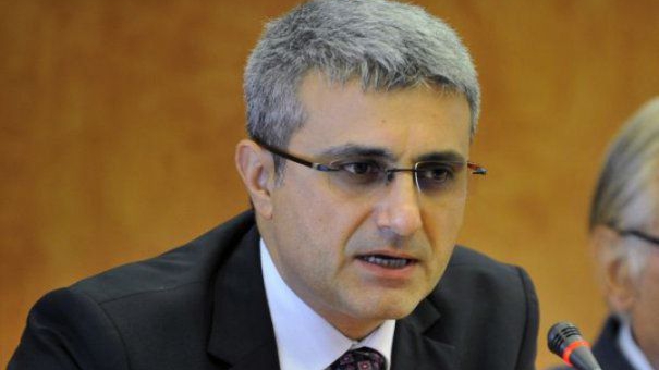 Robert Turcescu critica USR Partidul generalului Coldea