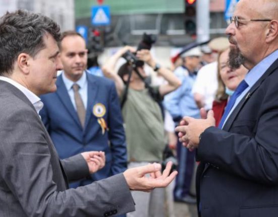 Scandal monstru intre Piedone si Nicusor Dan