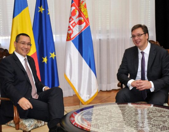 Vucic aliatul lui Ponta legaturi apropiate cu Putin Presedintele Serbiei merge la ceremonia lui Putin pe 9 mai