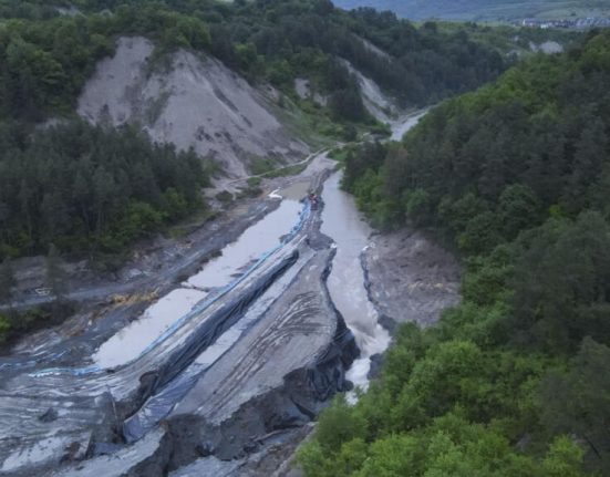 Nicusor Dan la Salina Praid Voi cere premierului vinovatii