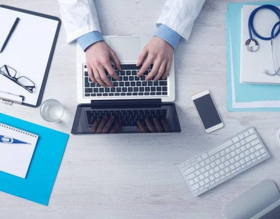 Ministrul Sanatatii Sute de mii de concedii medicale eliberate inainte de sarbatori