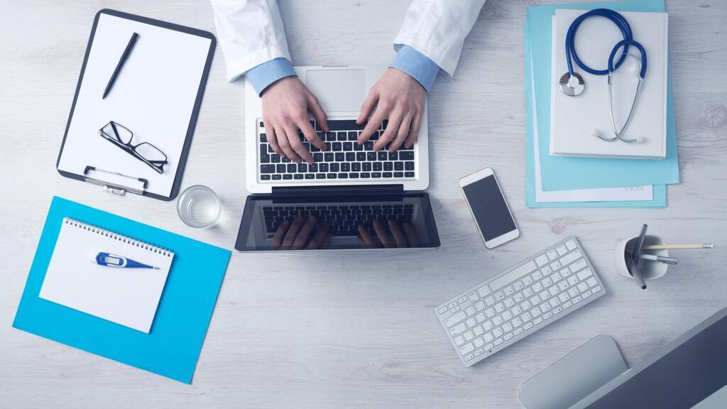 Ministrul Sanatatii Sute de mii de concedii medicale eliberate inainte de sarbatori