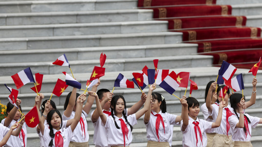 Vietnam renunta la regula maxim doi copii pe familie