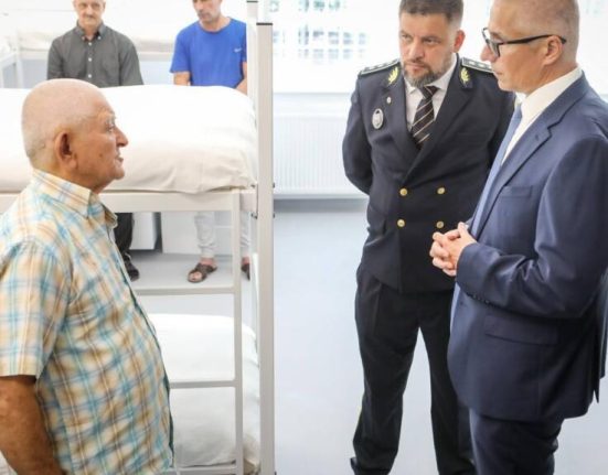 Paturi mai putine mai mult spatiu 380 locuri noi la Penitenciarul Poarta Alba