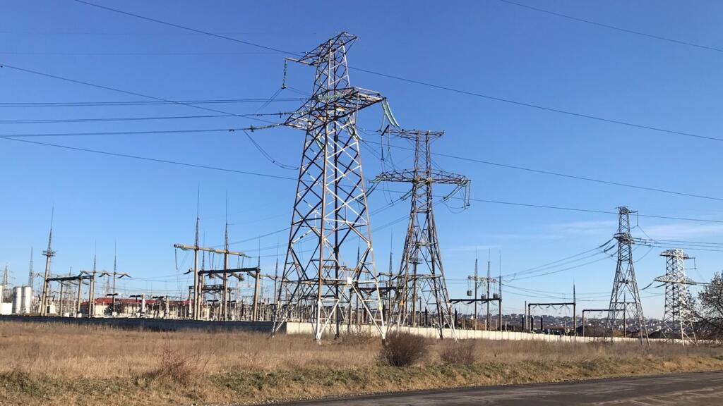 Plafonarea preturilor la energia electrica se incheie azi