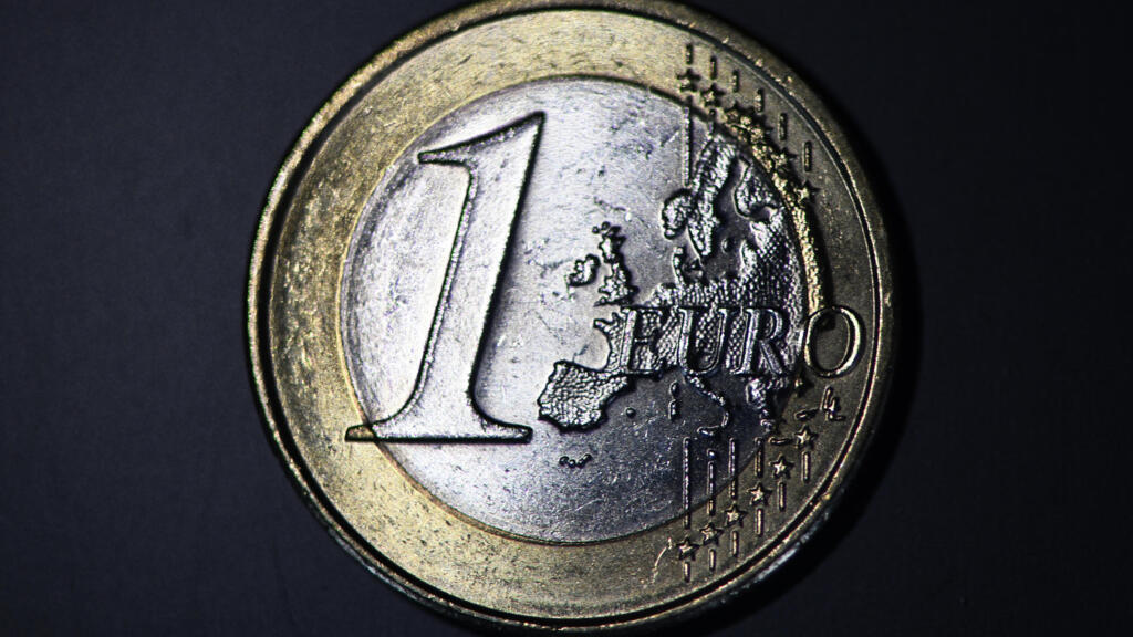 Aproape 60 dintre bulgari se tem de costul vietii