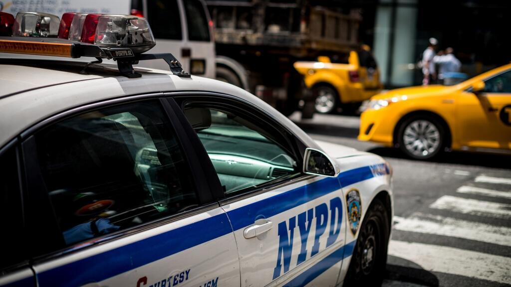 Schimb de focuri in Times Square mai multe ranite