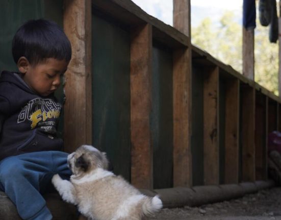 In Nepal Romania este cunoscuta pentru tratamentul muncitorilor straine