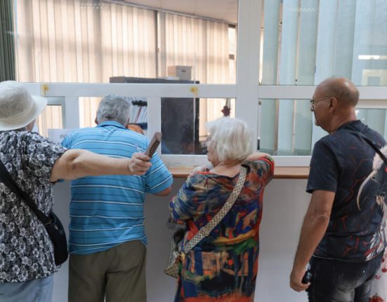 Proiect Amenzi de maximum 20000 lei pentru agresarea functionarilor publici