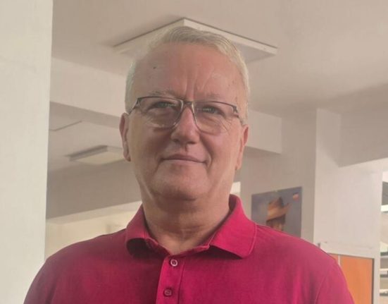 Sanctiunile nu l opresc pe medic ului Razvan Constantinescu