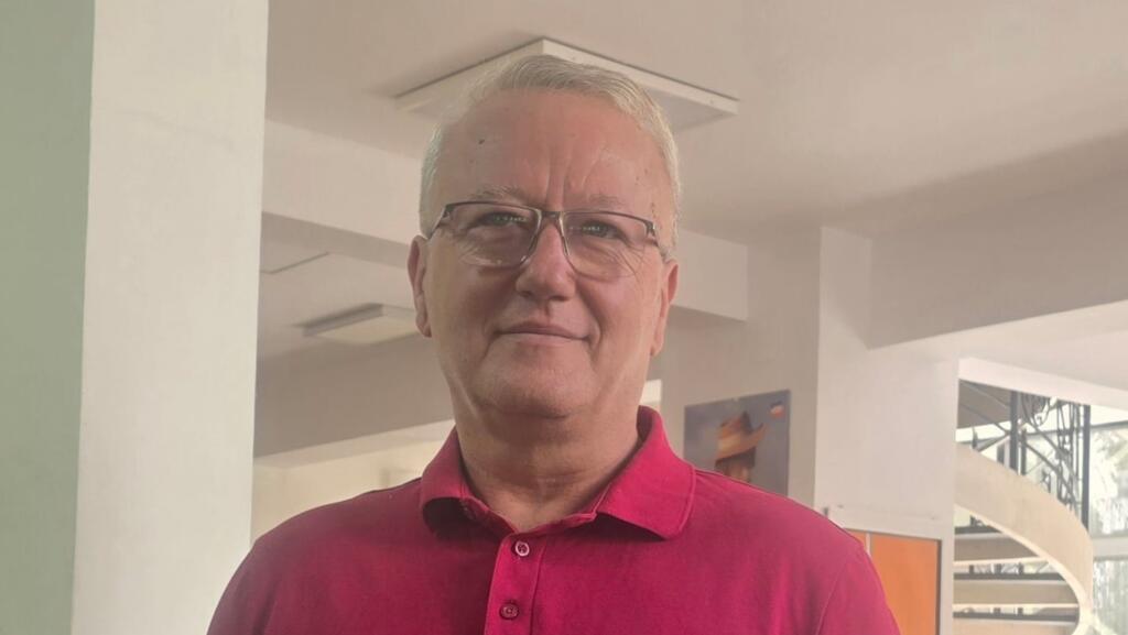 Sanctiunile nu l opresc pe medic ului Razvan Constantinescu